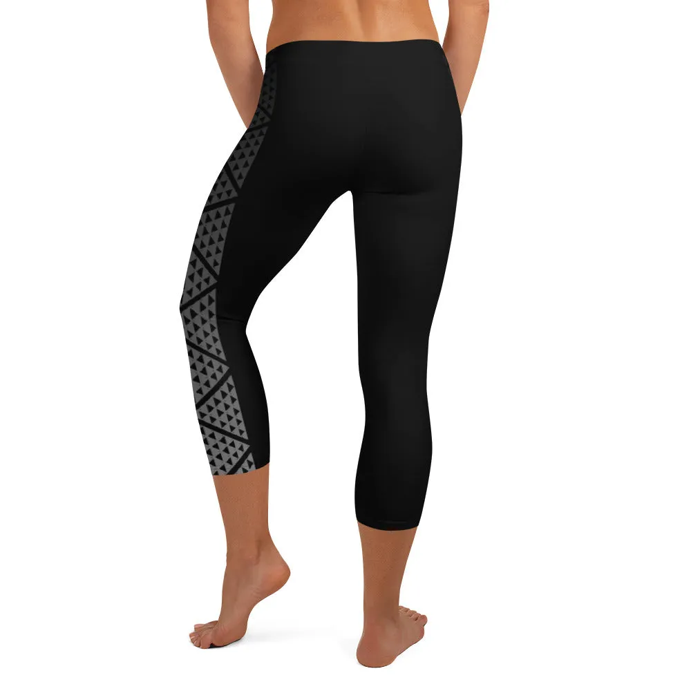 Kuahiwi Mountain Peak Style Samoan Polynesian Tattoo Pattern Print Crop / Capri Leggings with or without Hibiscus Flower